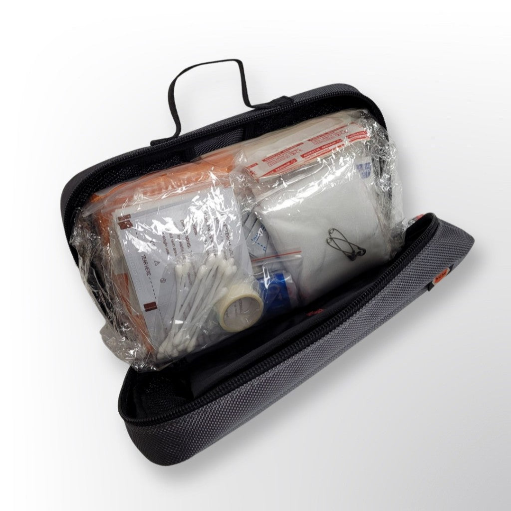 Savior First Aid Kit version 2 with more than 124 items inside view