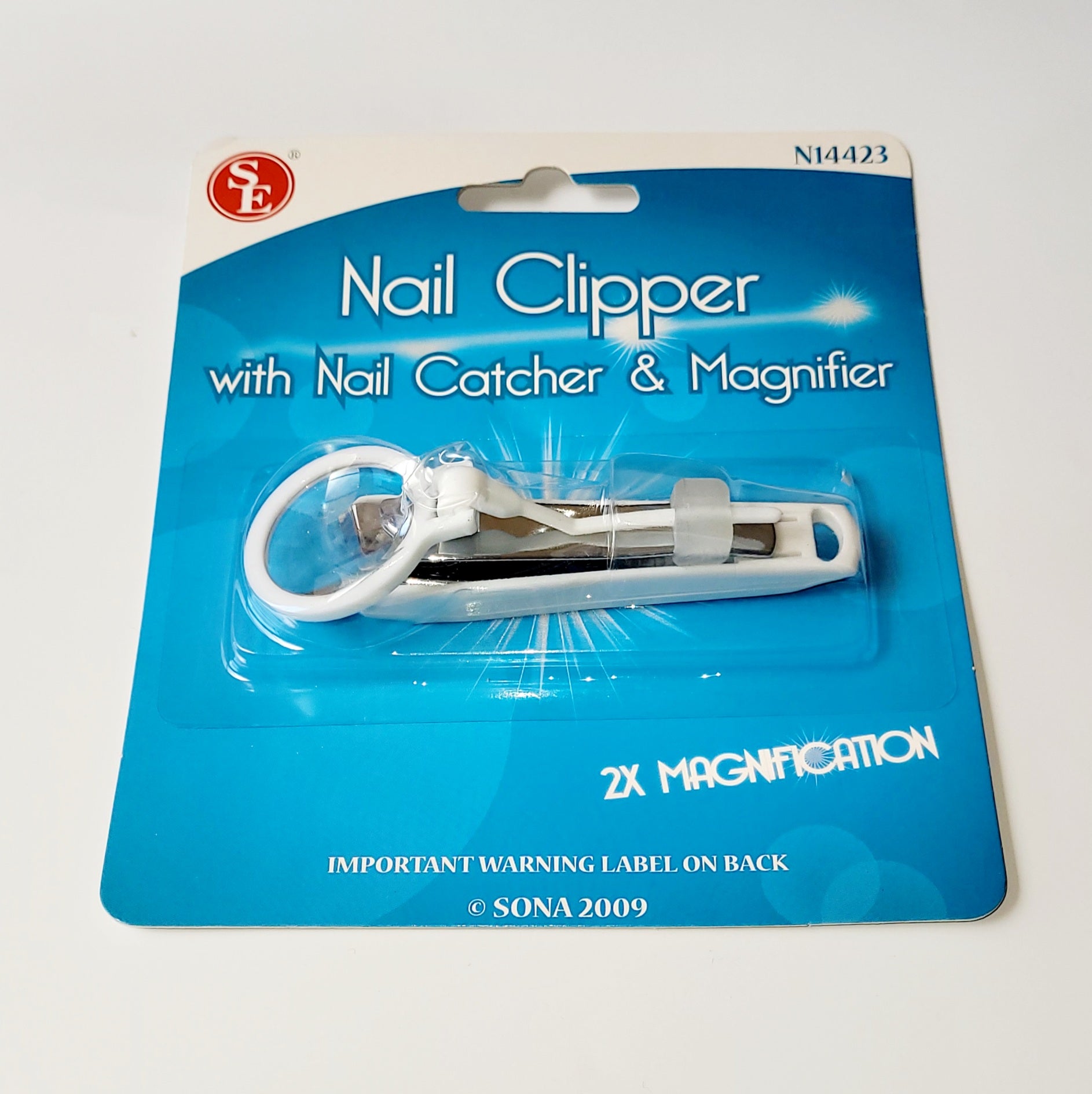Nail clipper white large with magnifier and catcher-3