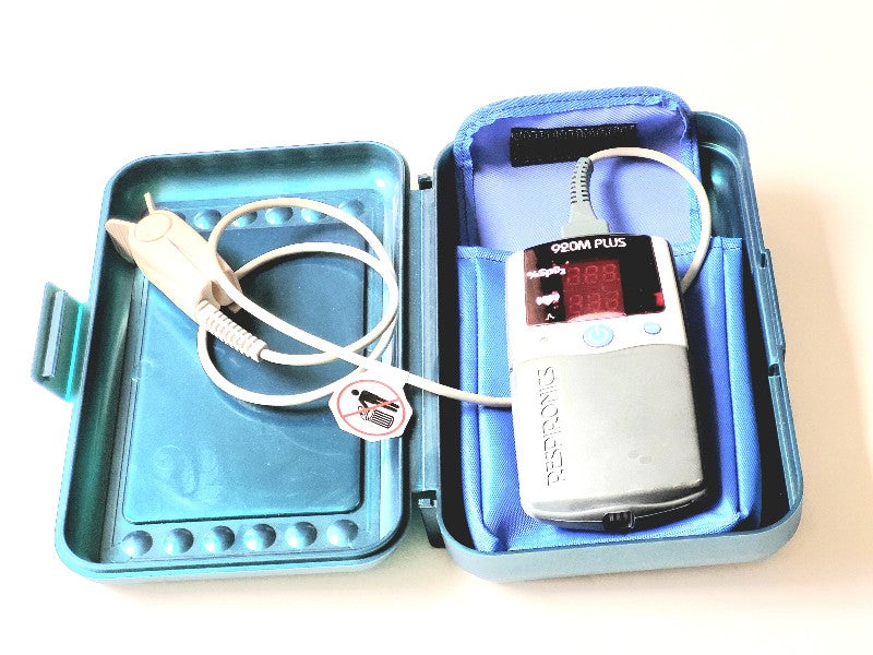 Respironics handheld pulse oximeter 920M plus with case - 0