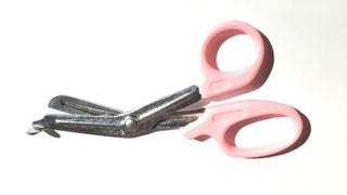 Nurse scissor utility 5.5in pink